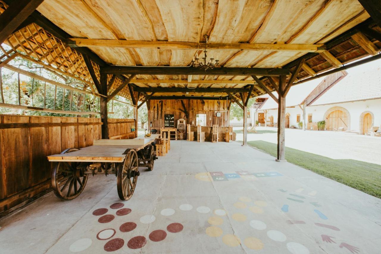 Treehouse Drevesna Hiska Strkovo Gnezdo Ranc Jures Hotel Ljutomer Ngoại thất bức ảnh