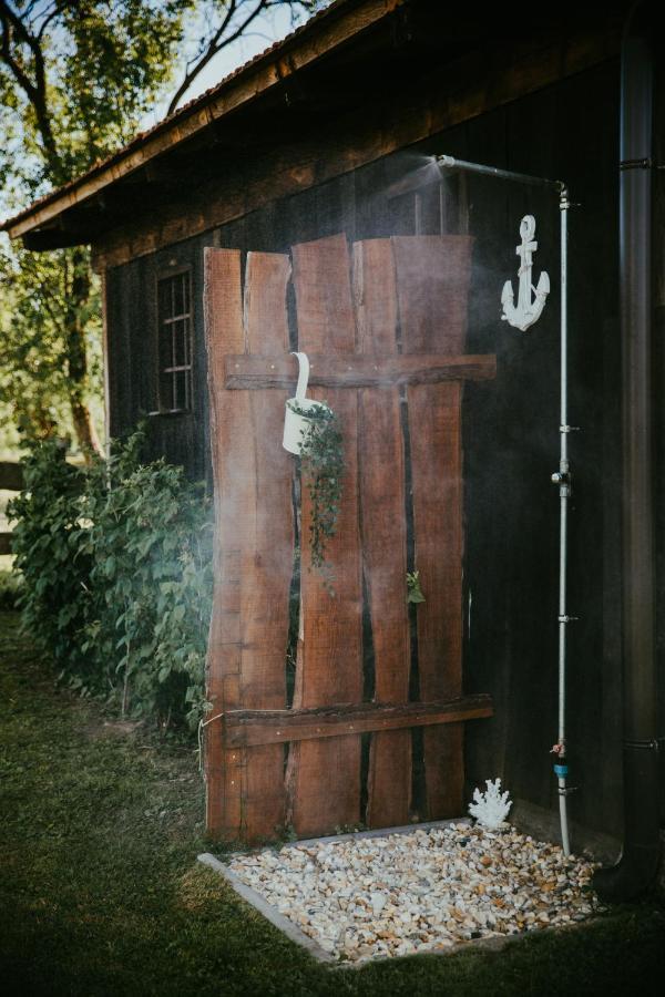 Treehouse Drevesna Hiska Strkovo Gnezdo Ranc Jures Hotel Ljutomer Ngoại thất bức ảnh